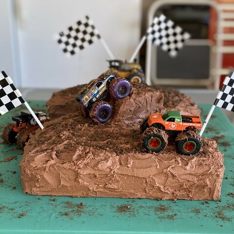 #2 Cake front
