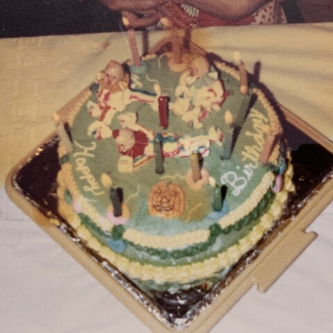 Cake with clowns