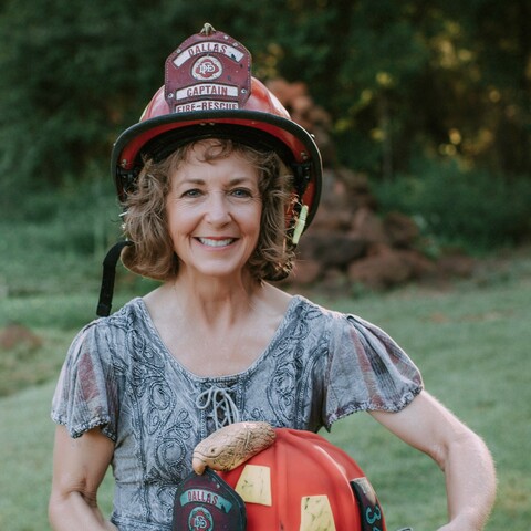 t
The Fireman's Helmet Cake and I