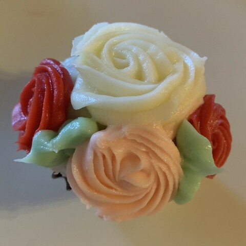 rose cupcake