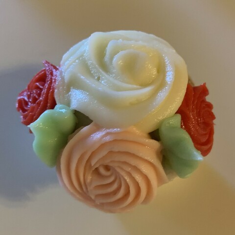 rose cupcake