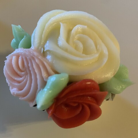 rose cupcake