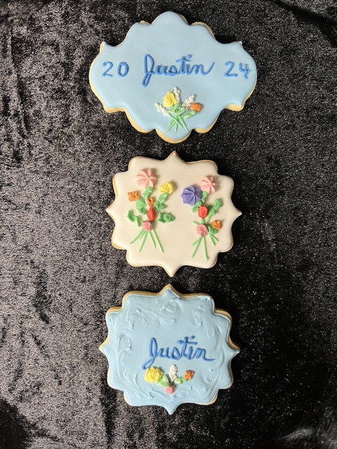 Justin three styles with flowers