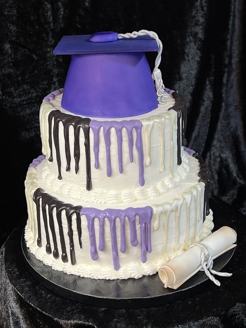 Graduation Cake left