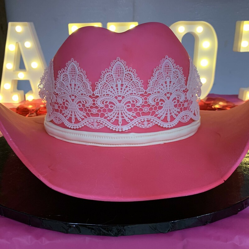Sweet 16 Cowgirl Hat Cake
