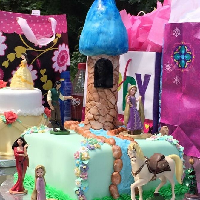Rapunzel Cake